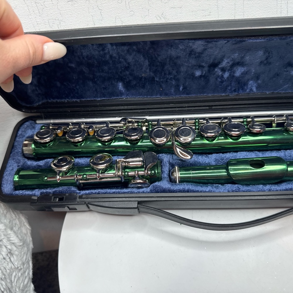 Green Flute with Case - Picture 2 of 4